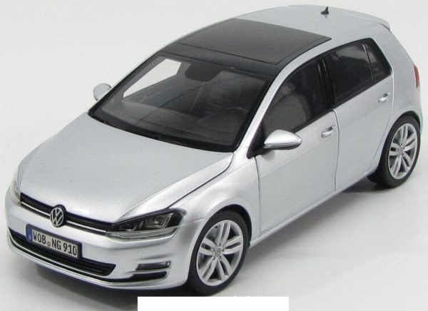 Miniatura VW Golf MK7